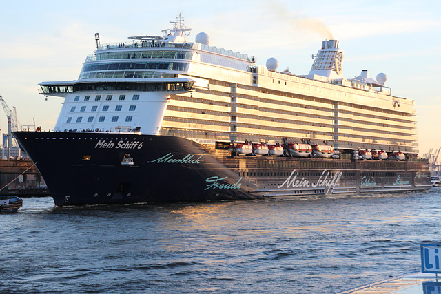 Mein Schiff 6