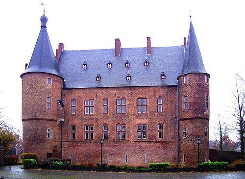 DE - Erftstadt - Burg Konradsheim