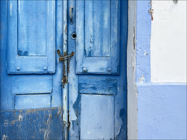 Mértola, Blue Door