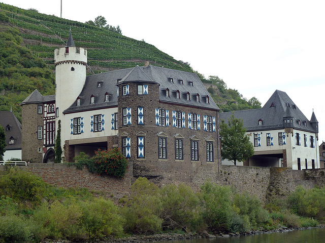 Die Oberburg Kobern-Gondorf