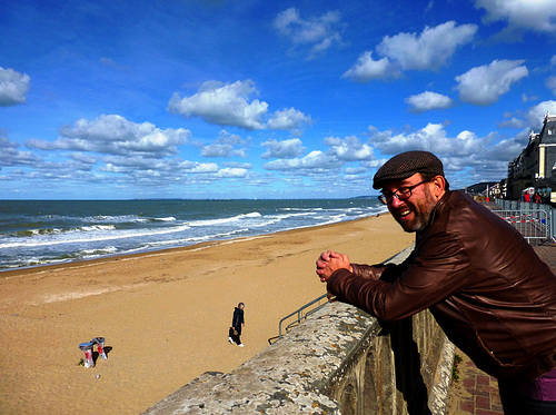 FR - Cabourg - me, on the Promenade Marcel Proust