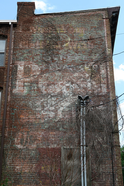 Pepsi Crackers ghostsign 2