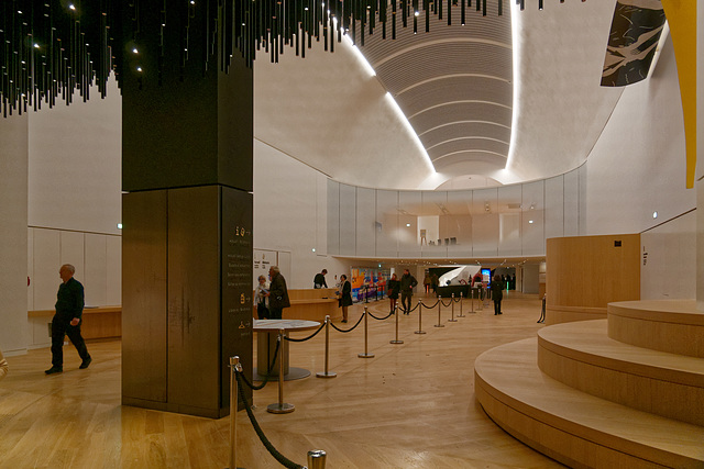 Hall d'entrée du musée de la Marine