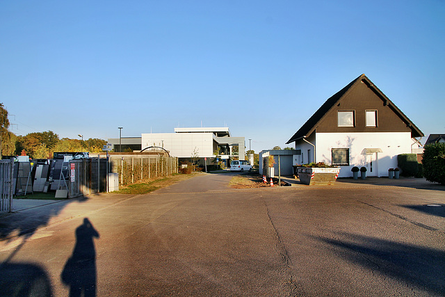 Raiffeisenstraße (Voerde-Friedrichsfeld) / 5.10.2024