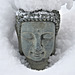 Schnee-Buddha