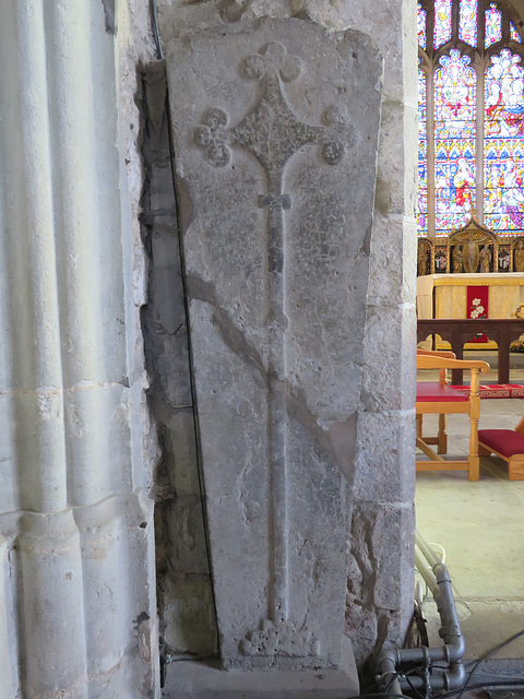 lyminge church, kent,   (5), tomb, cross slab, c13