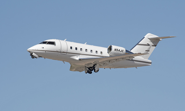 Bombardier Challenger 600 N54JC