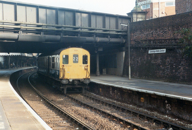 Hastings Unit at Tunbridge Wells Central - 26 October 1983