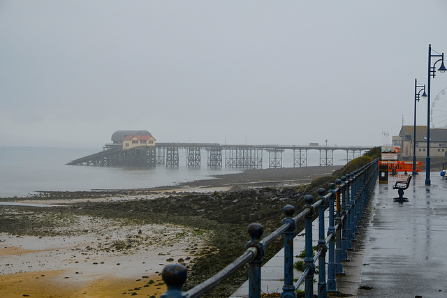 Raining Misty Day in Swansea HFF!