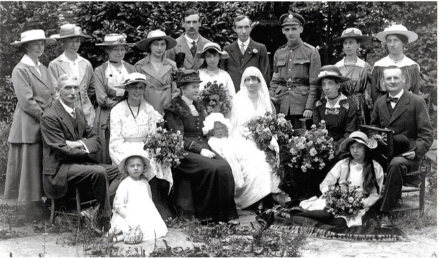 Wedding of Elsie & Howard in 1918