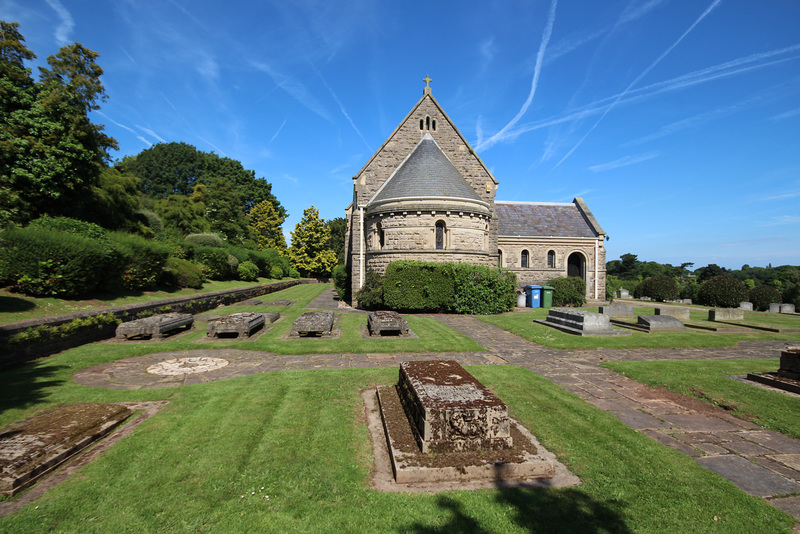 St Winifred's Chapel, Holbeck, Nottinghamshire