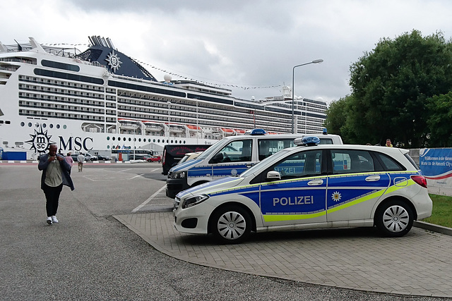 Dein Freund und Helfer in Warnemünde