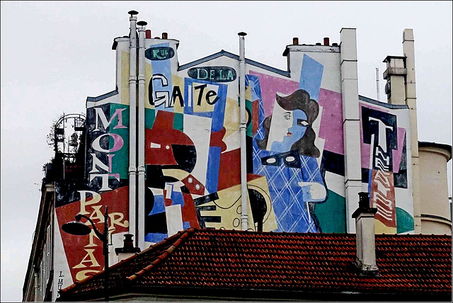Montparnasse : peinture sur façade