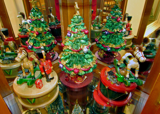 Christmas Music Boxes