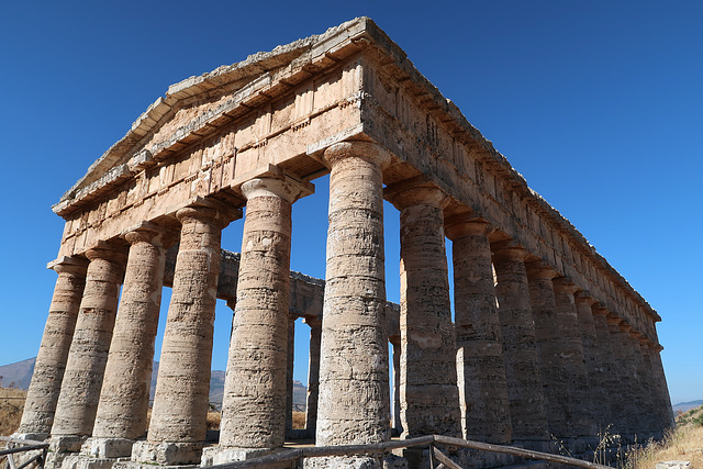 Doric temple