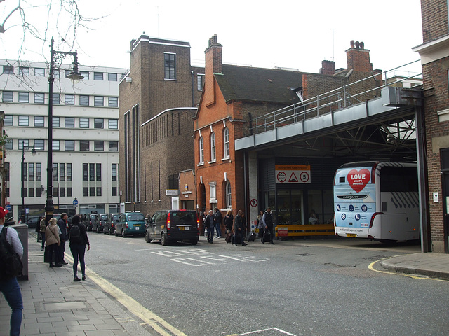 DSCF6414 Victoria Coach Station, London (Sammy's) - 11 Mar 2017