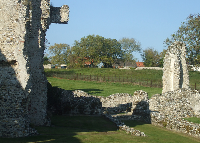 Castle Acre Priory and Eagles Coaches - 20 Oct 2018 (DSCF5224)