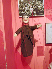 Quelques photos prises l'ors de ma visite à l'exposition internationale de marionettes au musée Gadagne à Lyon. Guignol se devait d'être en premier.
