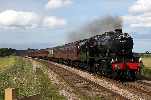 W.A. Stanier class 8F 2-8-0 48151 at Willerby Carr Crossing on 1Z23 The Scarborough Spa Express 7th July 2016