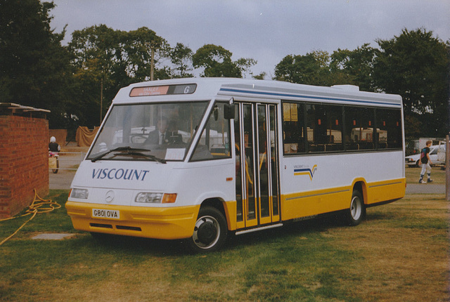 Viscount Bus and Coach T25 (F325 DCL) at the British Bus Day, Norwich – 10 Sep 1989 (100-22)