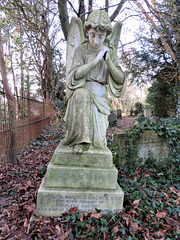 sellindge church, kent, c20 large angel tomb , col. galwey +1921