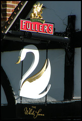 Fuller's White Swan
