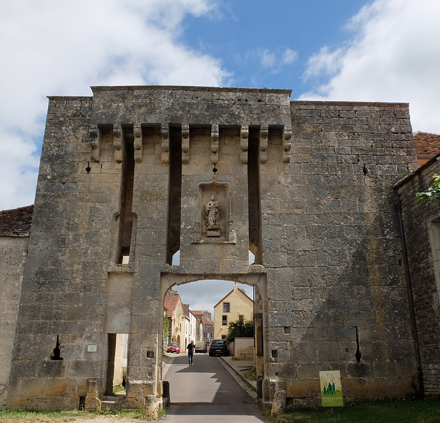 Flavigny sur Ozerain Côte d'or Bourgogne