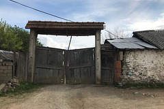 Isniq, Kosovo