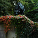 Lion flairant un cadavre - Bronze de Henri-Alfred Jacquemart