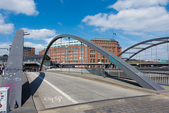 Niederbaumbrücke Hamburg (© Buelipix)