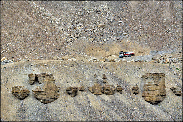 On the road again ! On the road again !