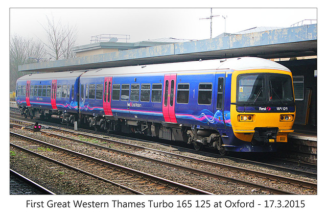 First Great Western Thames Turbo - 165 125 - at Oxford station - 17.3.2015