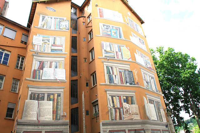 Fresque  La bibliothèque de la cité