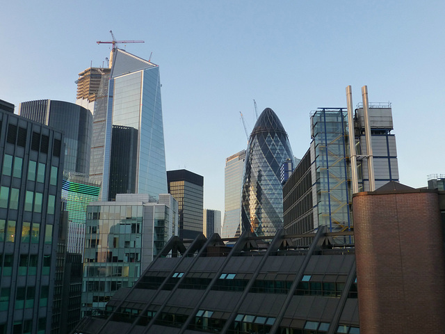 30 St Mary Axe (1) - 17 November 2018