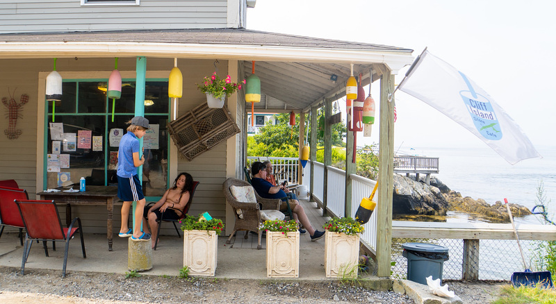 Cliff Island Cafe and Store