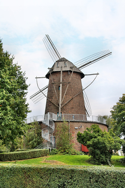 Windmühle Rheinhausen-Bergheim, erbaut 1794 (Duisburg) / 22.09.2017