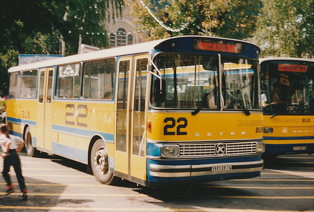 Chamonix Bus 22 (9885 OV 74) - Aug 1990 Chamonix Bus 22 (9885 OV 74) - Aug 1990