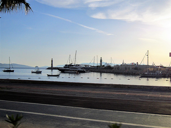 Turgetries marina - the lighthouse is in the middle