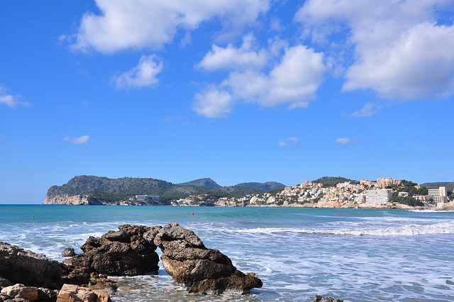 Peguera - Blick nach Aldea und Cala Fornells (© Buelipix)