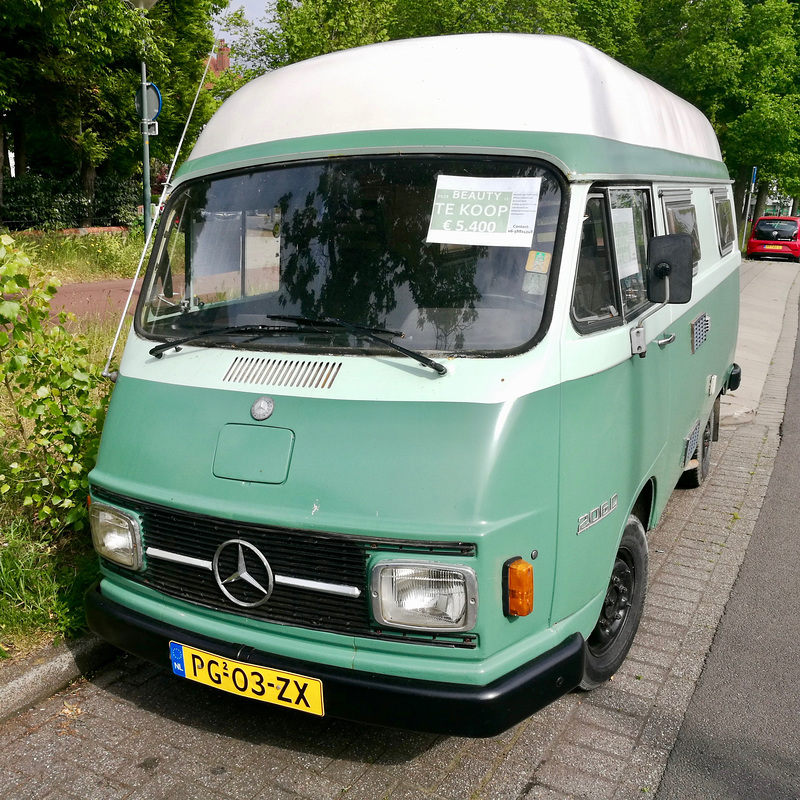 1976 Mercedes-Benz L206D Camper