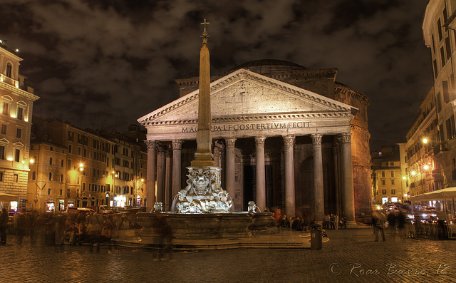 Phanteon by night, Rome, Italy.