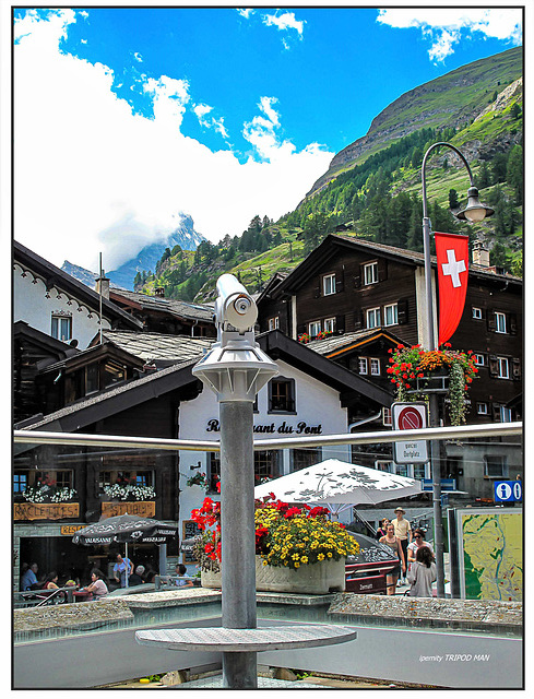 Matterhorn in den Wolken