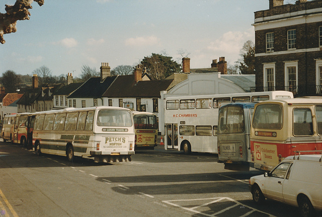 Angel Hill, Bury St. Edmunds – 21 Feb 1990 (111-22)