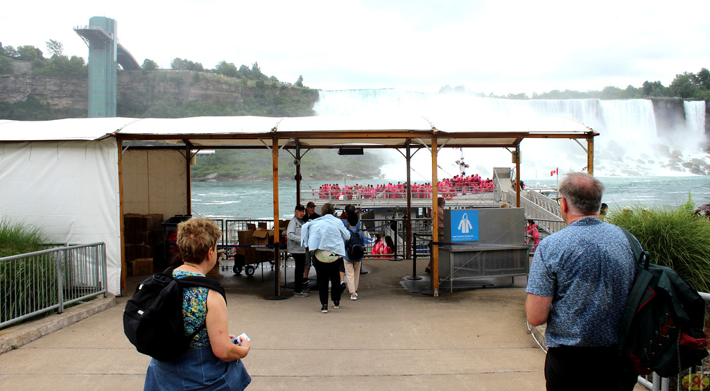 2022-08-04 38 Niagara akvofaloj