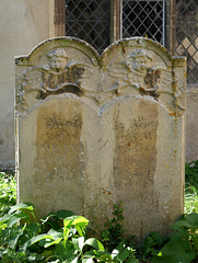 Milton (Cambs.) - 18th-century gravestone 2014-10-10