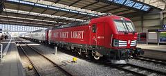 Siemens Vectron 193 288 mit dem Nachtzug Snälltåget (Freundlicher Zug) im Chemnitzer Hbf