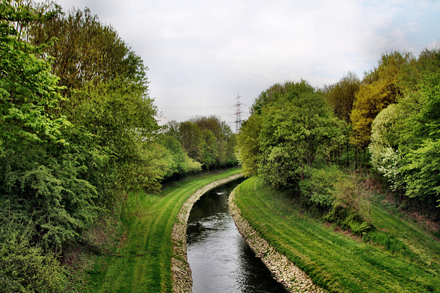 Emscher bei Mengede (Dortmund) / 23.04.2022