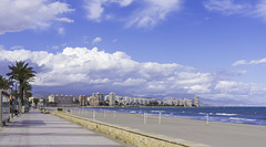 Fussgängerpromenade entlang der Playa Muchavista (© Buelipix)
