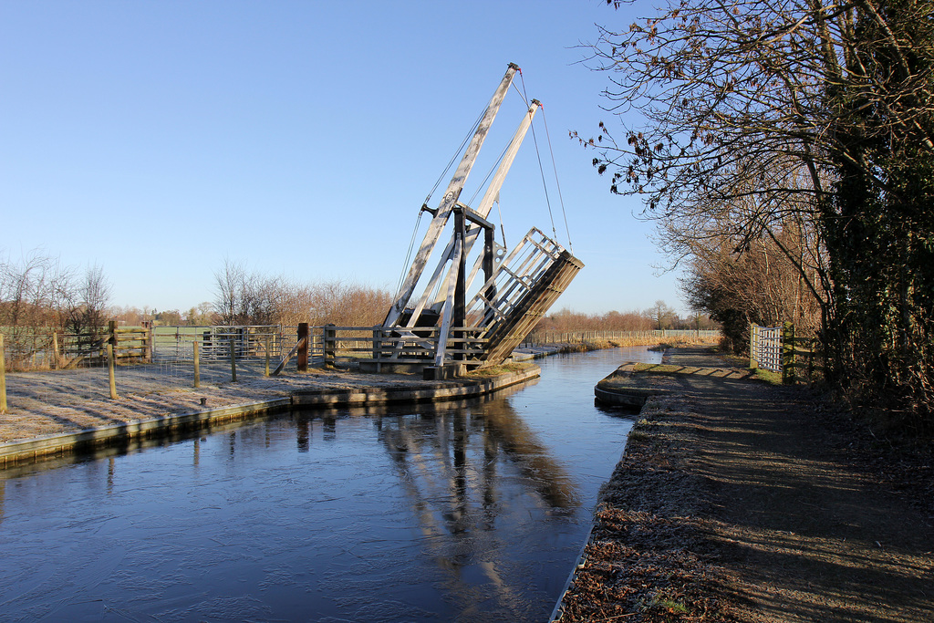 Montgomery Canal.  Bridge 82A