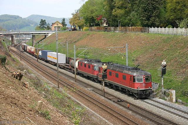 BÖ0033606